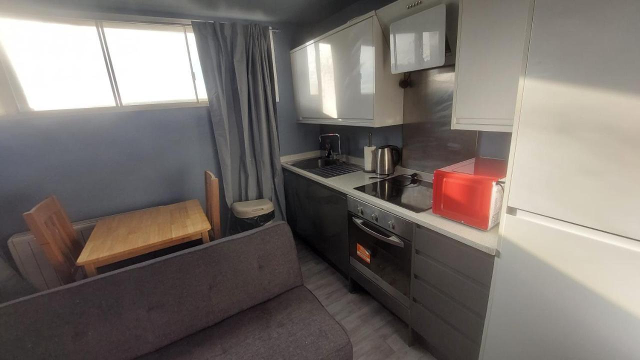 Modern Studio Maidstone - Redecorated Oct 2023 외부 사진
