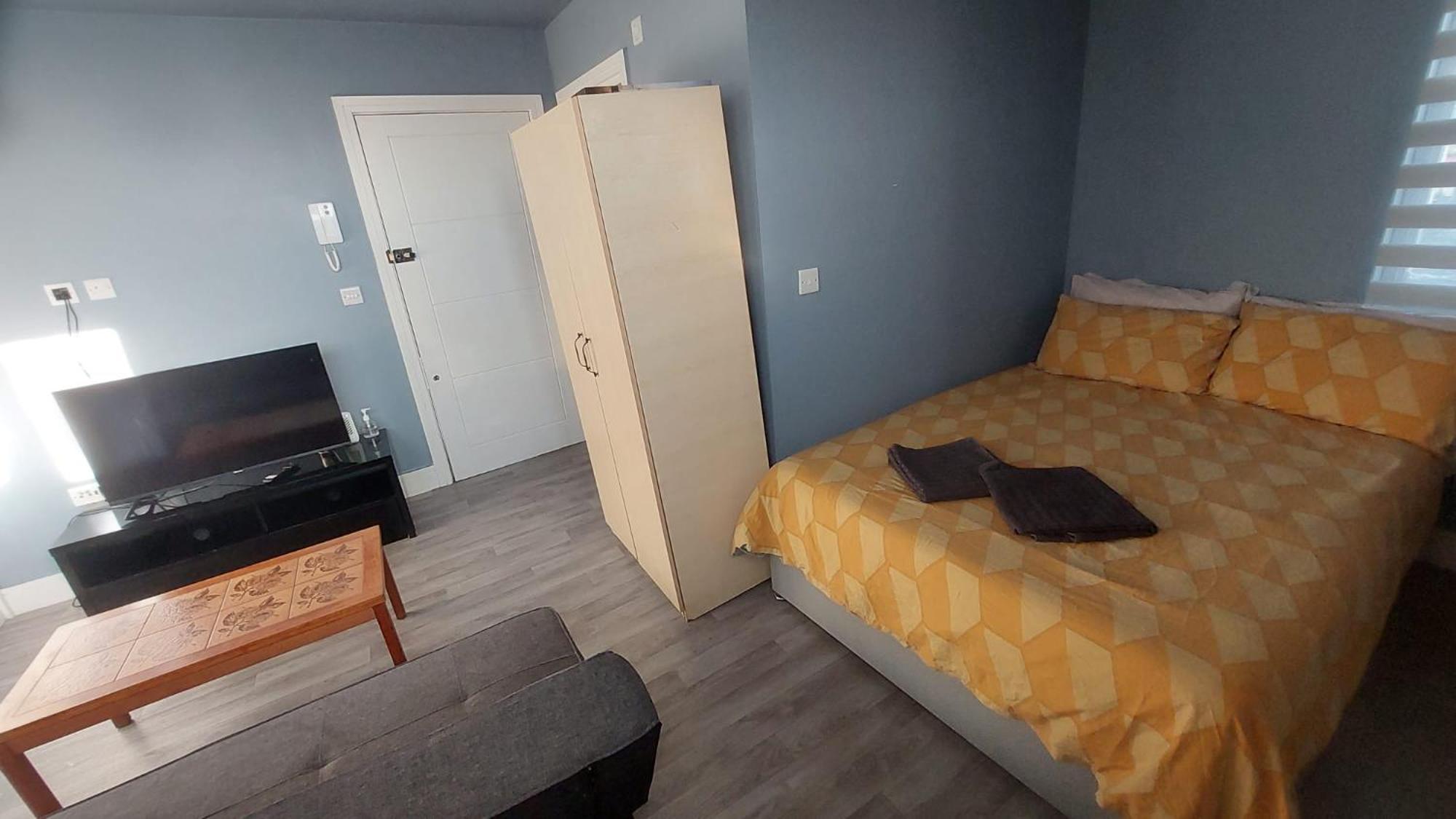 Modern Studio Maidstone - Redecorated Oct 2023 외부 사진